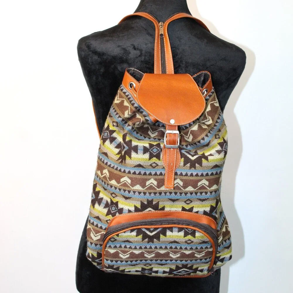 Yacon Handcrafted Wool and Faux Leather Backpack - Picture 13 of 16